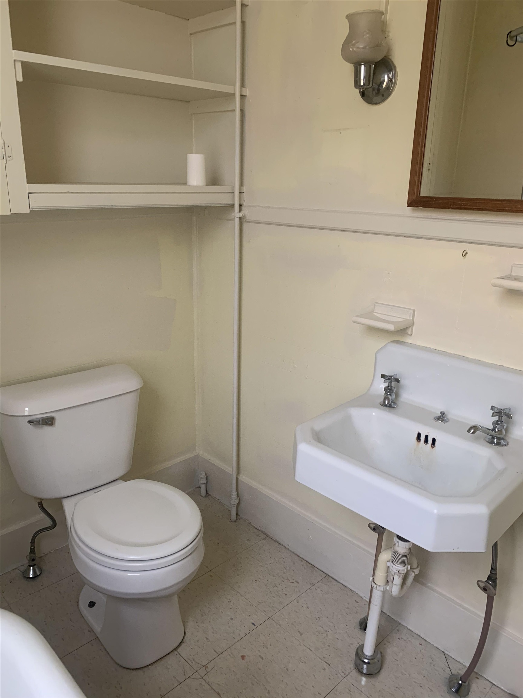 58 Pickering Road Rochester, NH 03867 - Photo 34 of 53