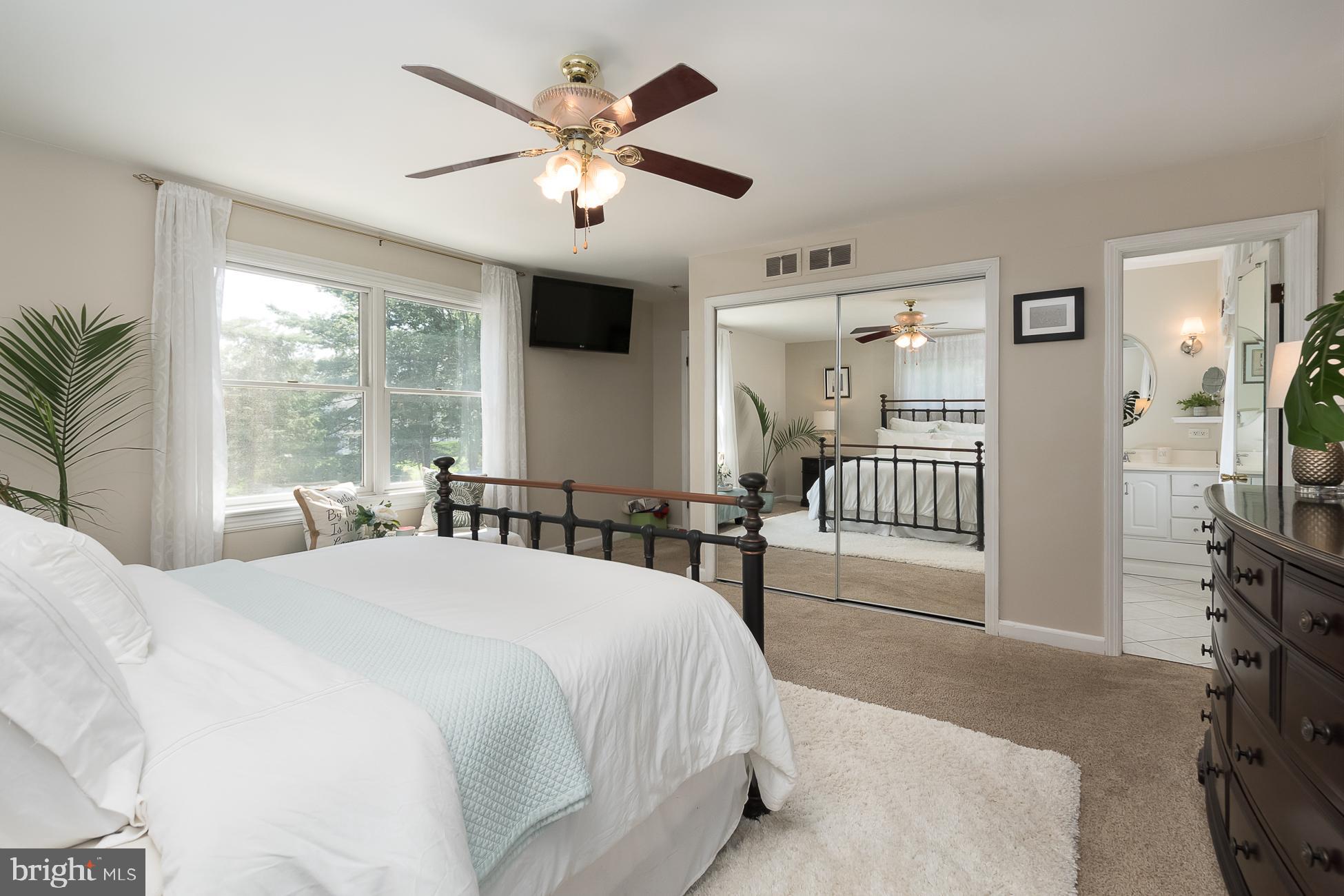 513 Village Road West Princeton Junction, NJ 08550 - Photo 15 of 26
