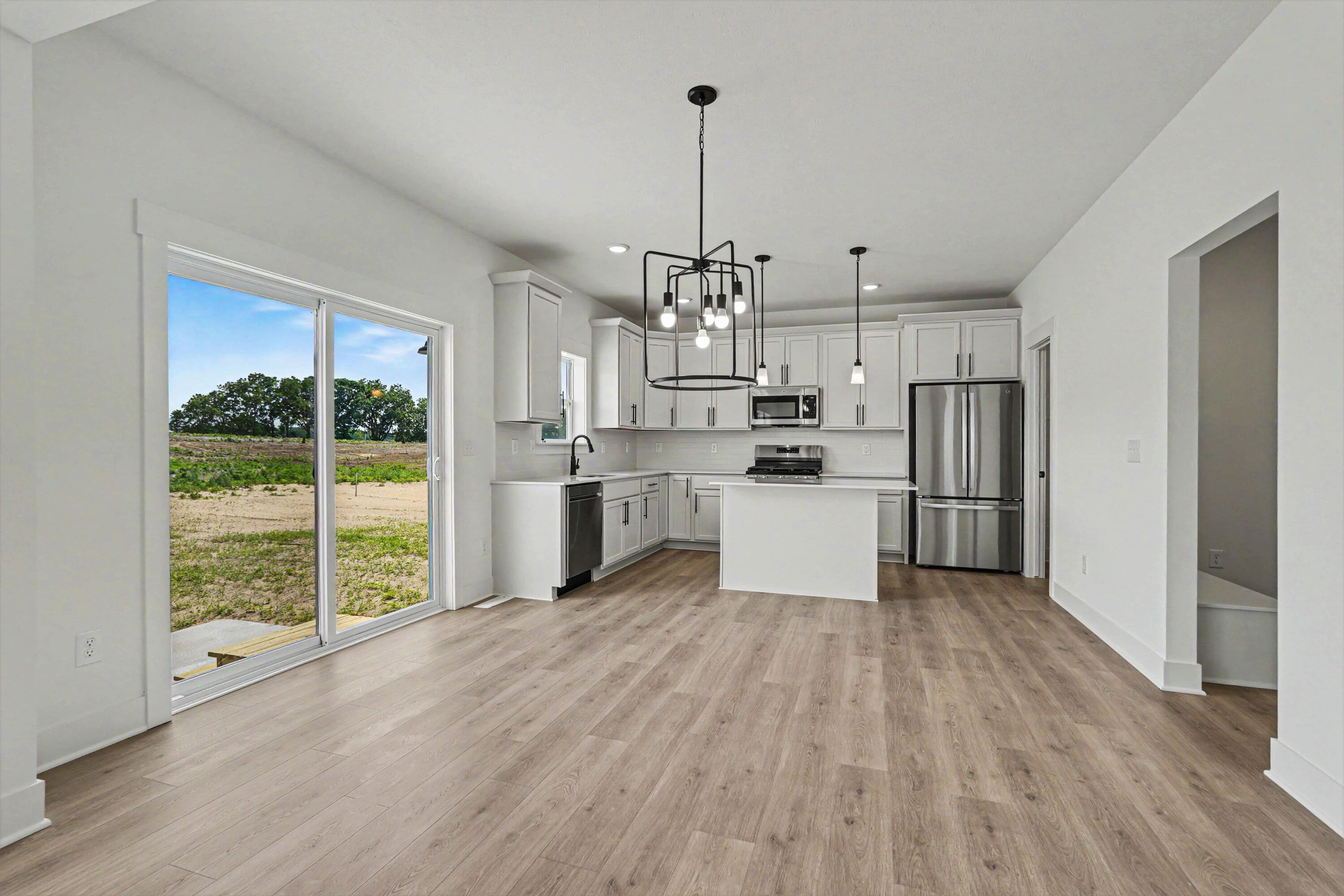 3233 Railtown Road Caledonia, MI 49316 - Photo 8 of 37 6 SNV016-E2390 9.0 Nook