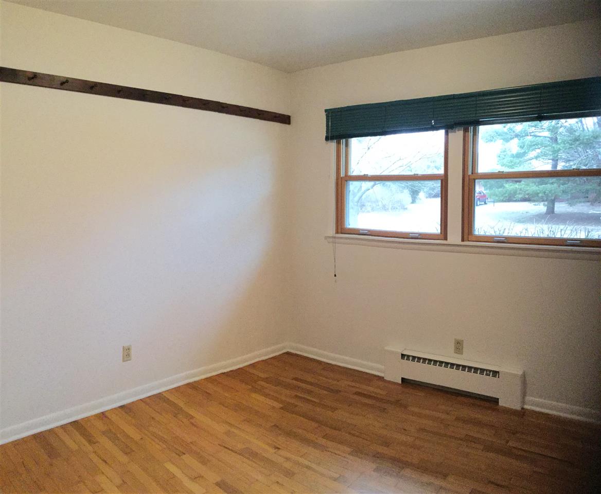 6085 Sterling Road Traverse City, MI 49686 - Photo 12 of 28 1873229-12.JPG