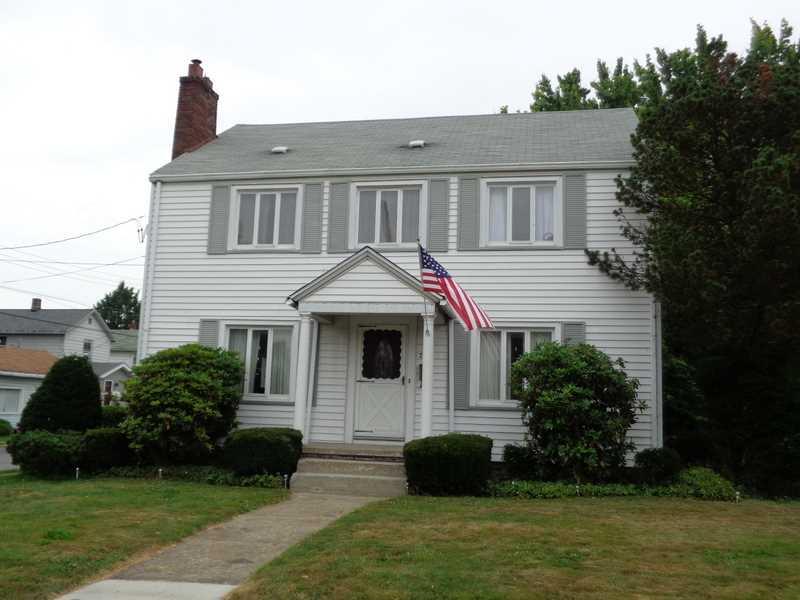 769 Highland Road Sharon, PA 16146 - Photo 1 of 17 Exterior Front.