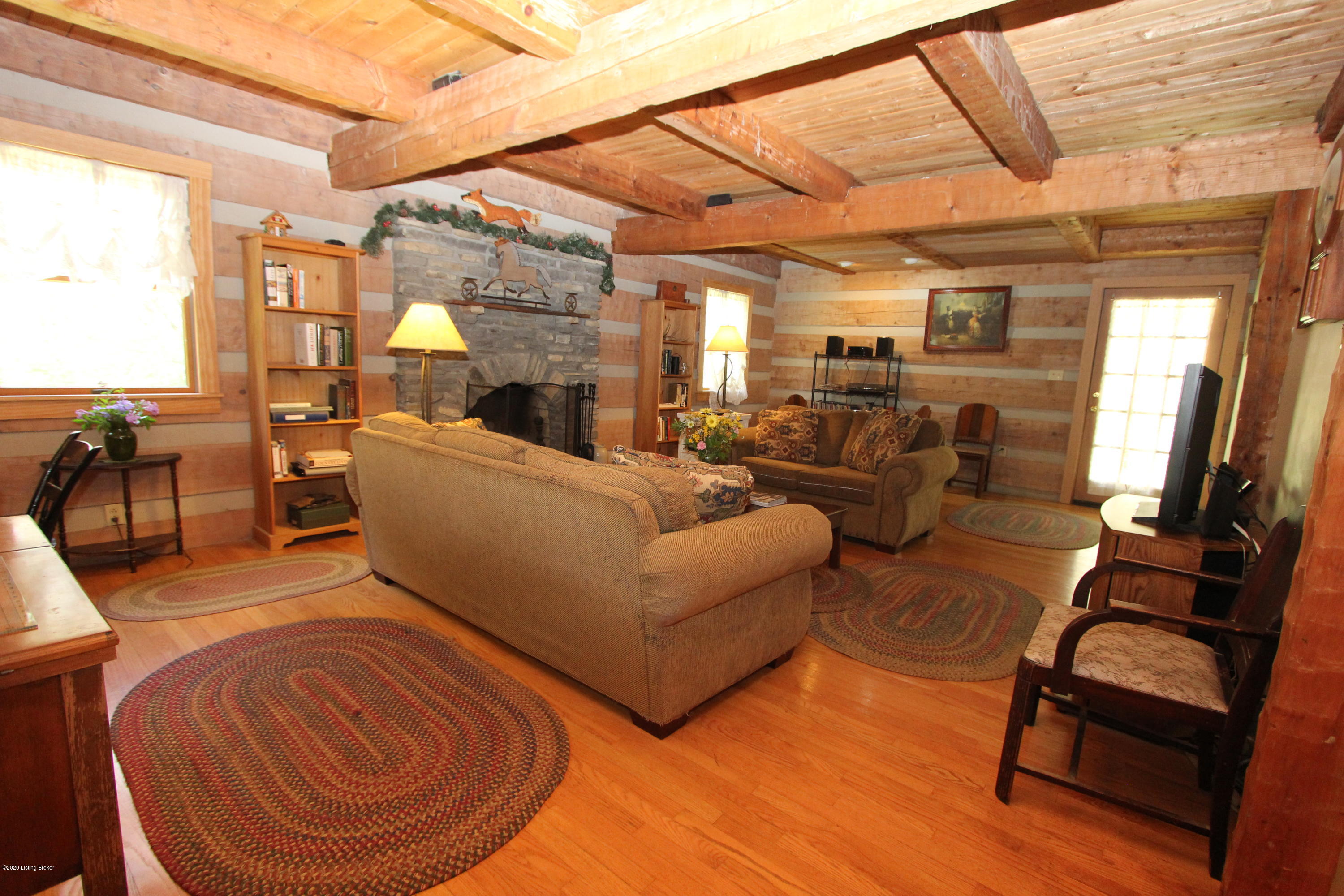1089 Deer Run Road Lawrenceburg, KY 40342 - Photo 10 of 49 Living Room (2)