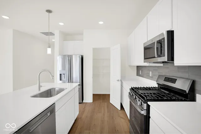 $327,162 | 2841 Piper Place, Plainfield, IN 46168