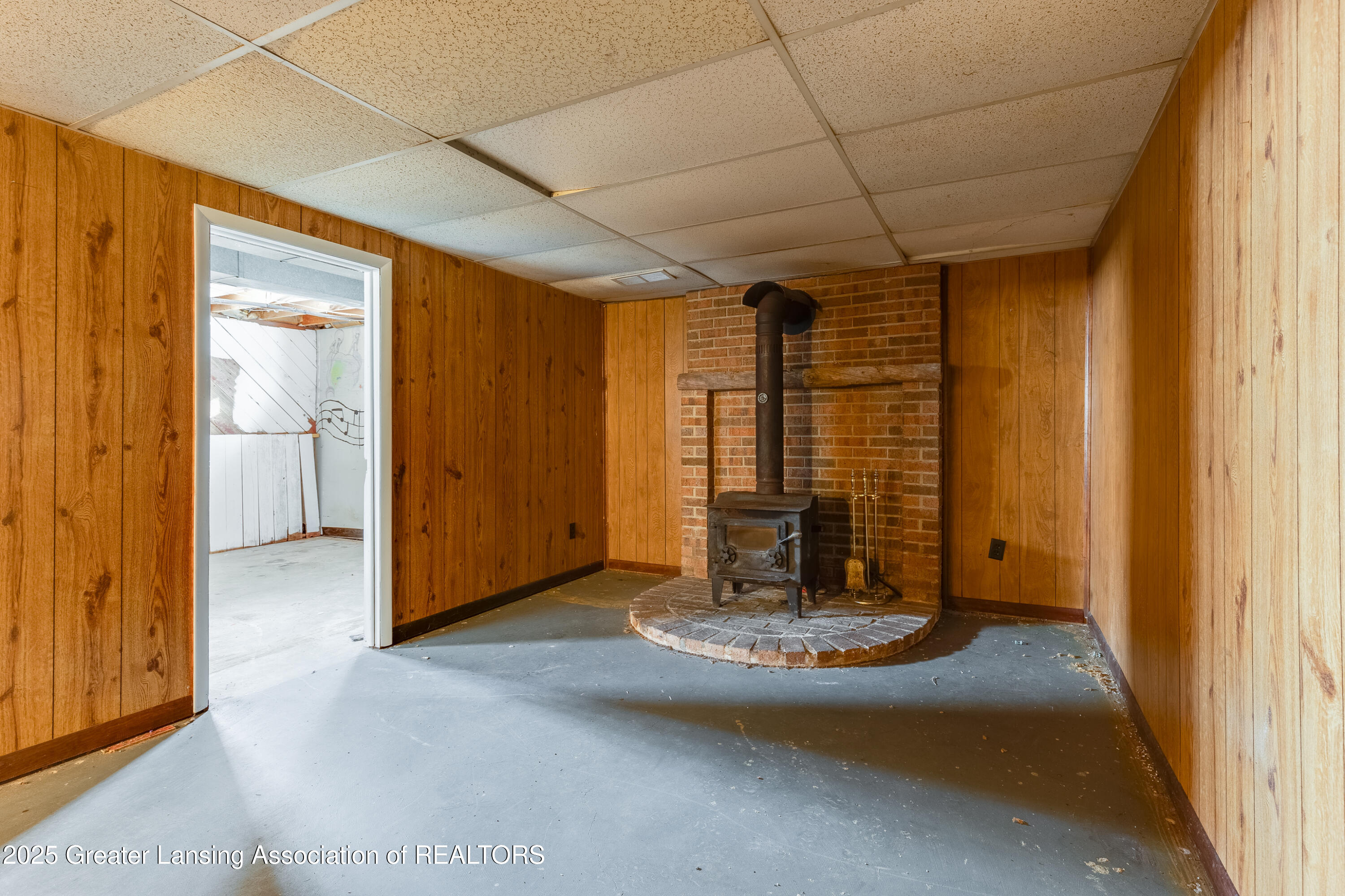 7017 Richard Road Lansing, MI 48911 - Photo 21 of 24 7107_Richard_PAUL-26