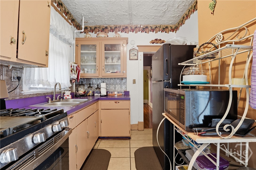 805 East 40th Street Savannah, GA 31401 - Photo 19 of 36