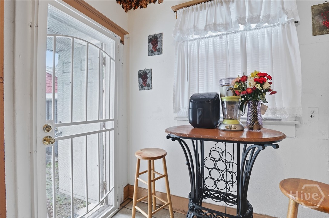 805 East 40th Street Savannah, GA 31401 - Photo 20 of 36