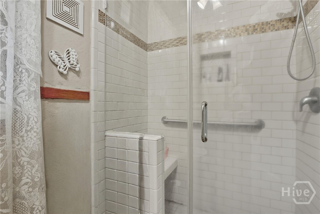 805 East 40th Street Savannah, GA 31401 - Photo 26 of 36