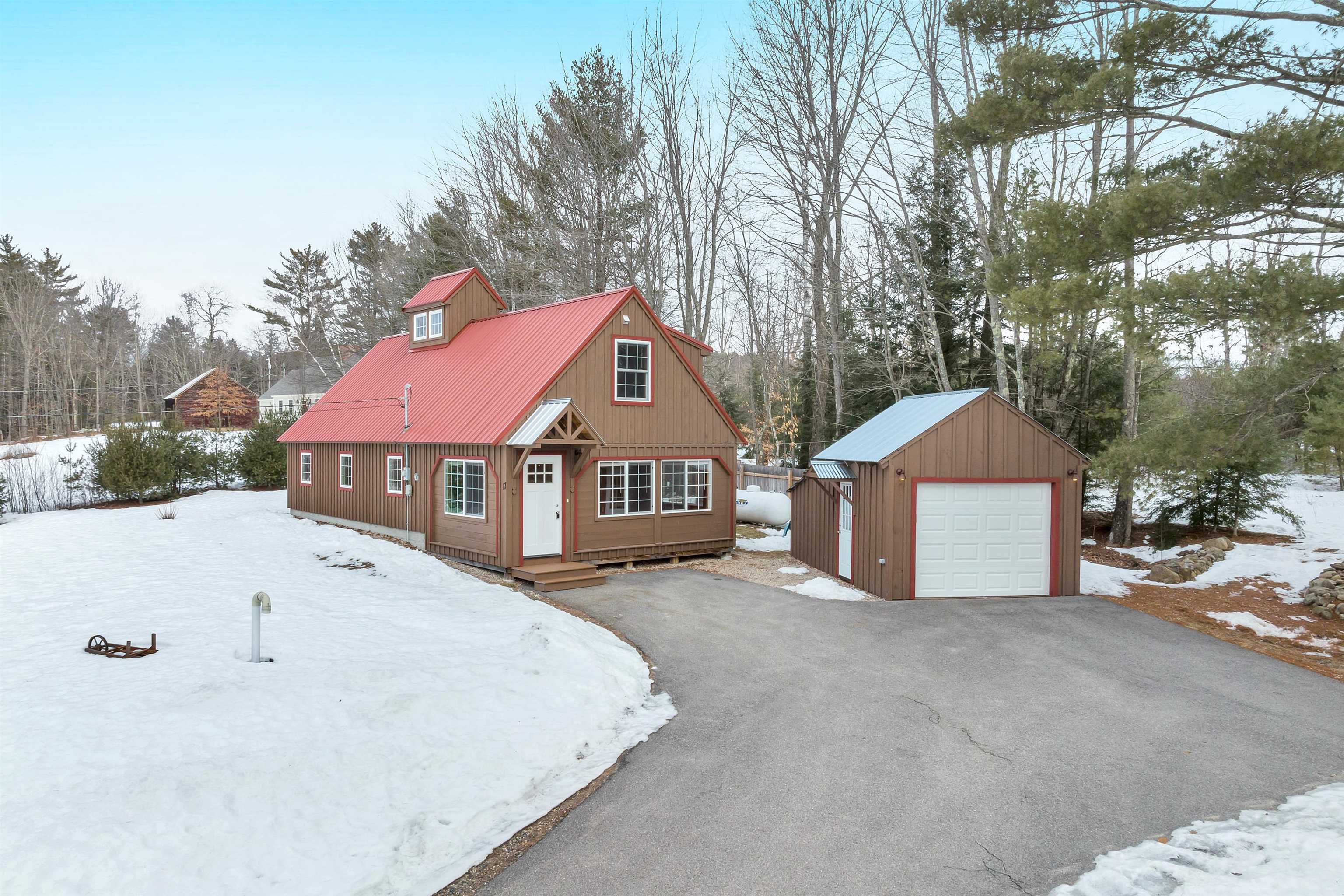 17 Freedom Point Road Freedom, NH 03836 - Photo 2 of 40