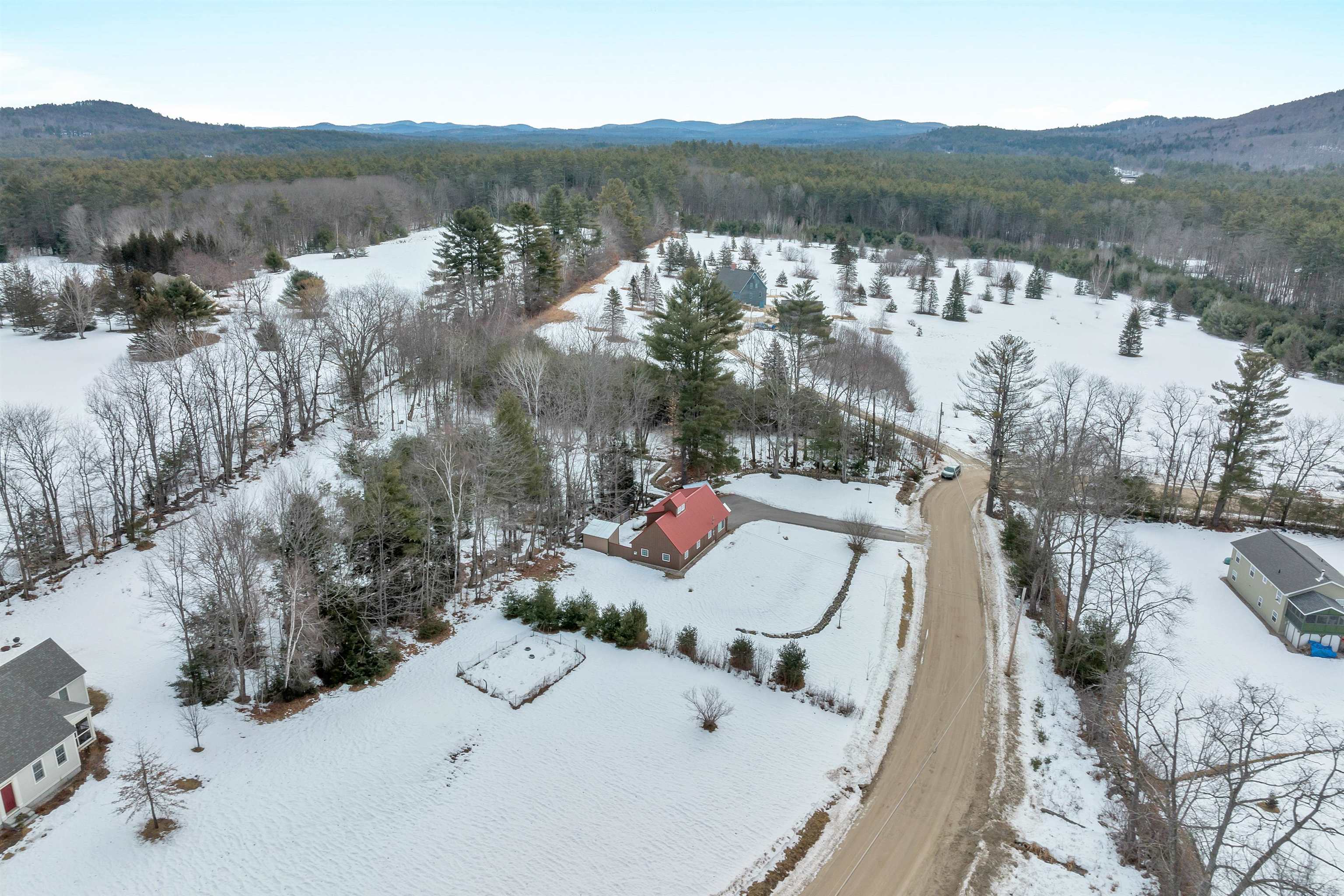 17 Freedom Point Road Freedom, NH 03836 - Photo 4 of 40