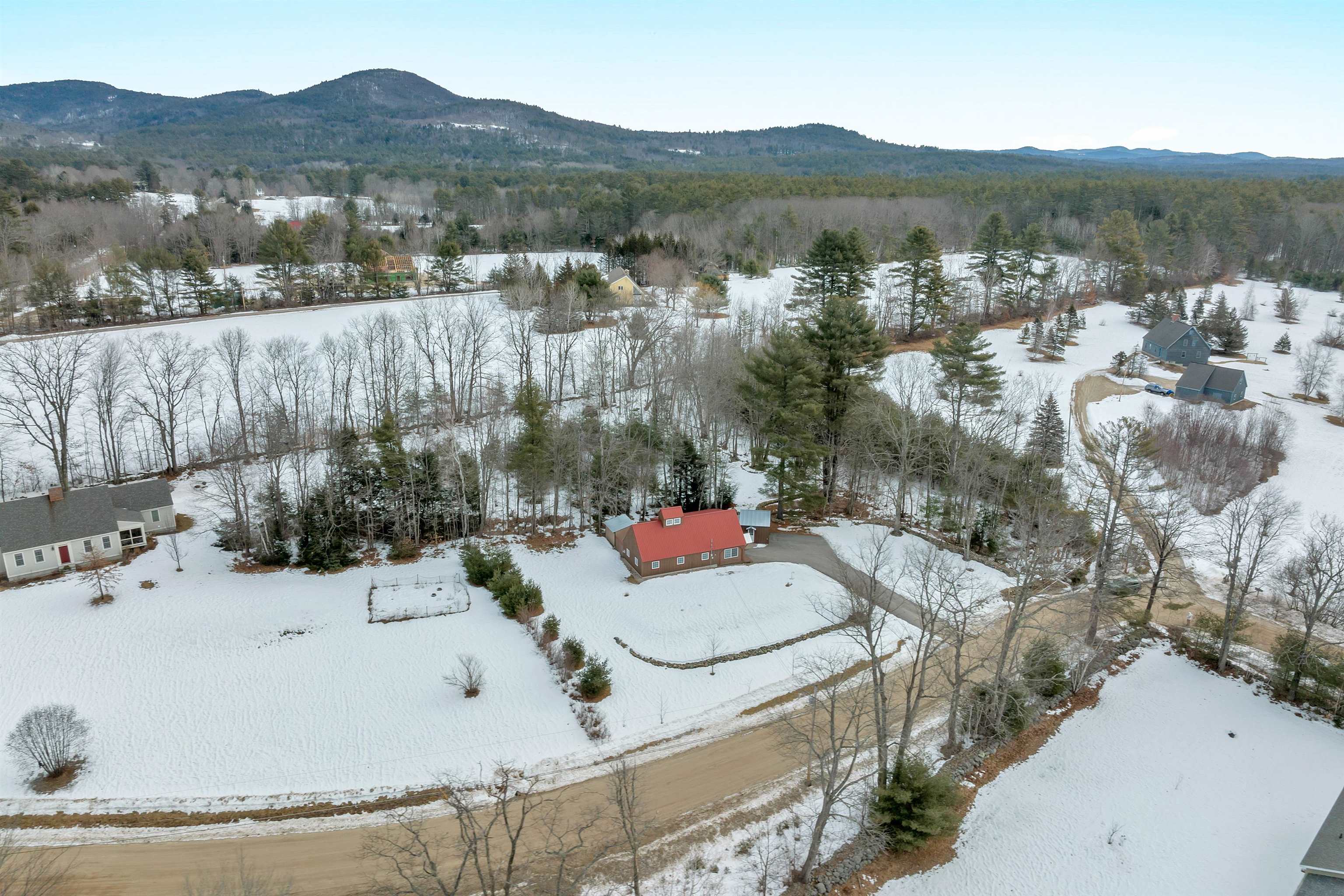 17 Freedom Point Road Freedom, NH 03836 - Photo 5 of 40