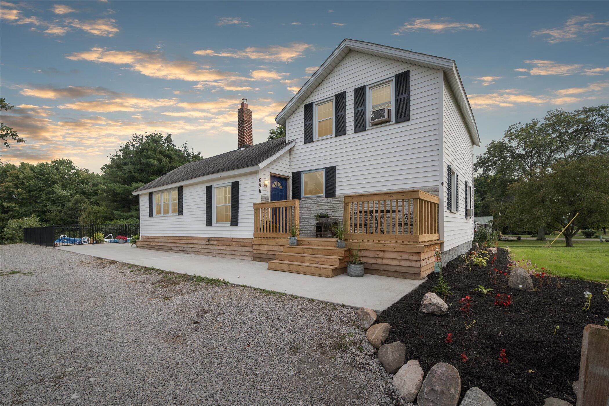 696 Burkley Road Mason, MI 48854 - Photo 30 of 76 01-696-Burkley-Rd-Mason-MI-48854-WindowS