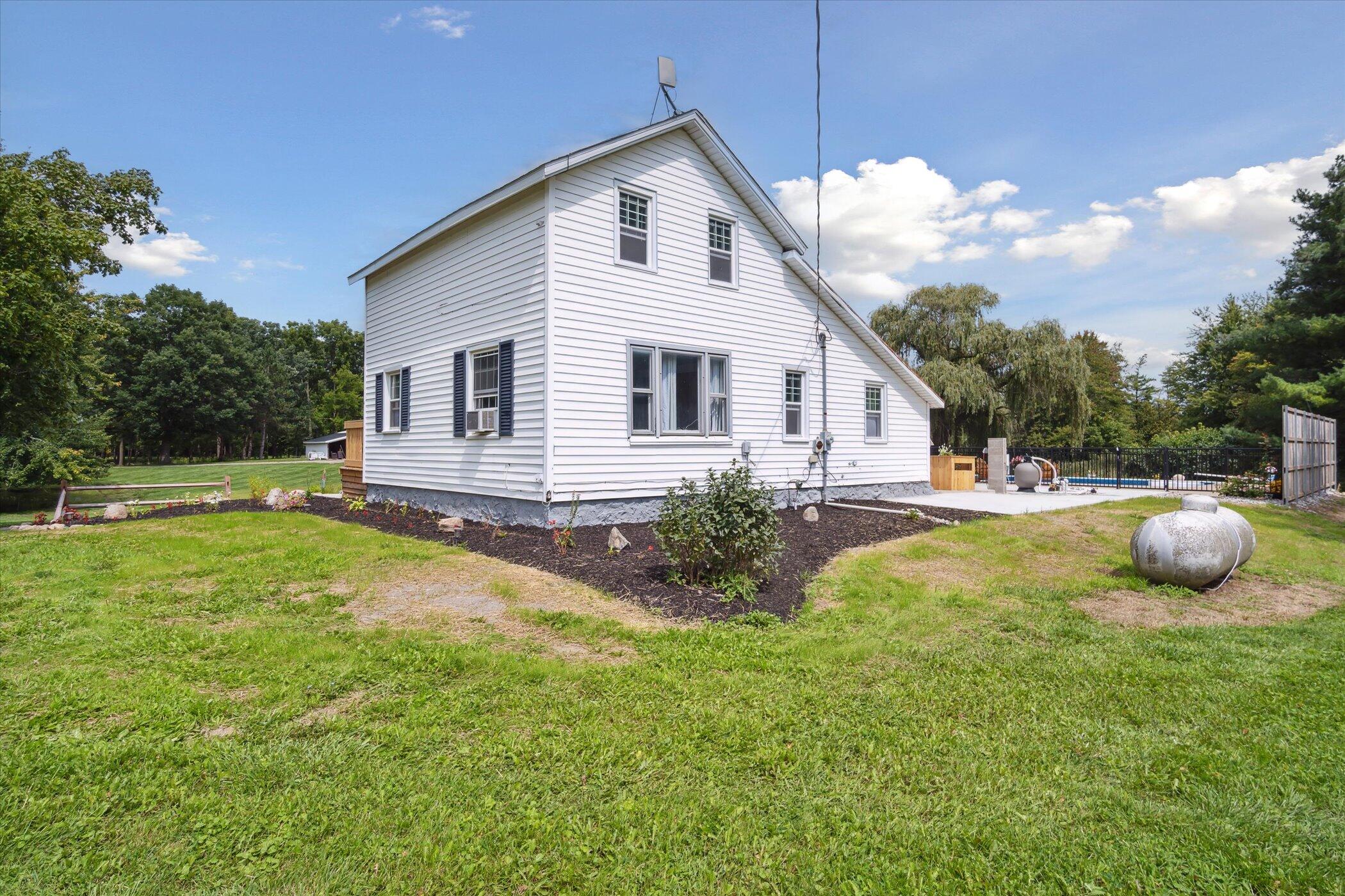 696 Burkley Road Mason, MI 48854 - Photo 36 of 76 47-696-Burkley-Rd-Mason-MI-48854-WindowS