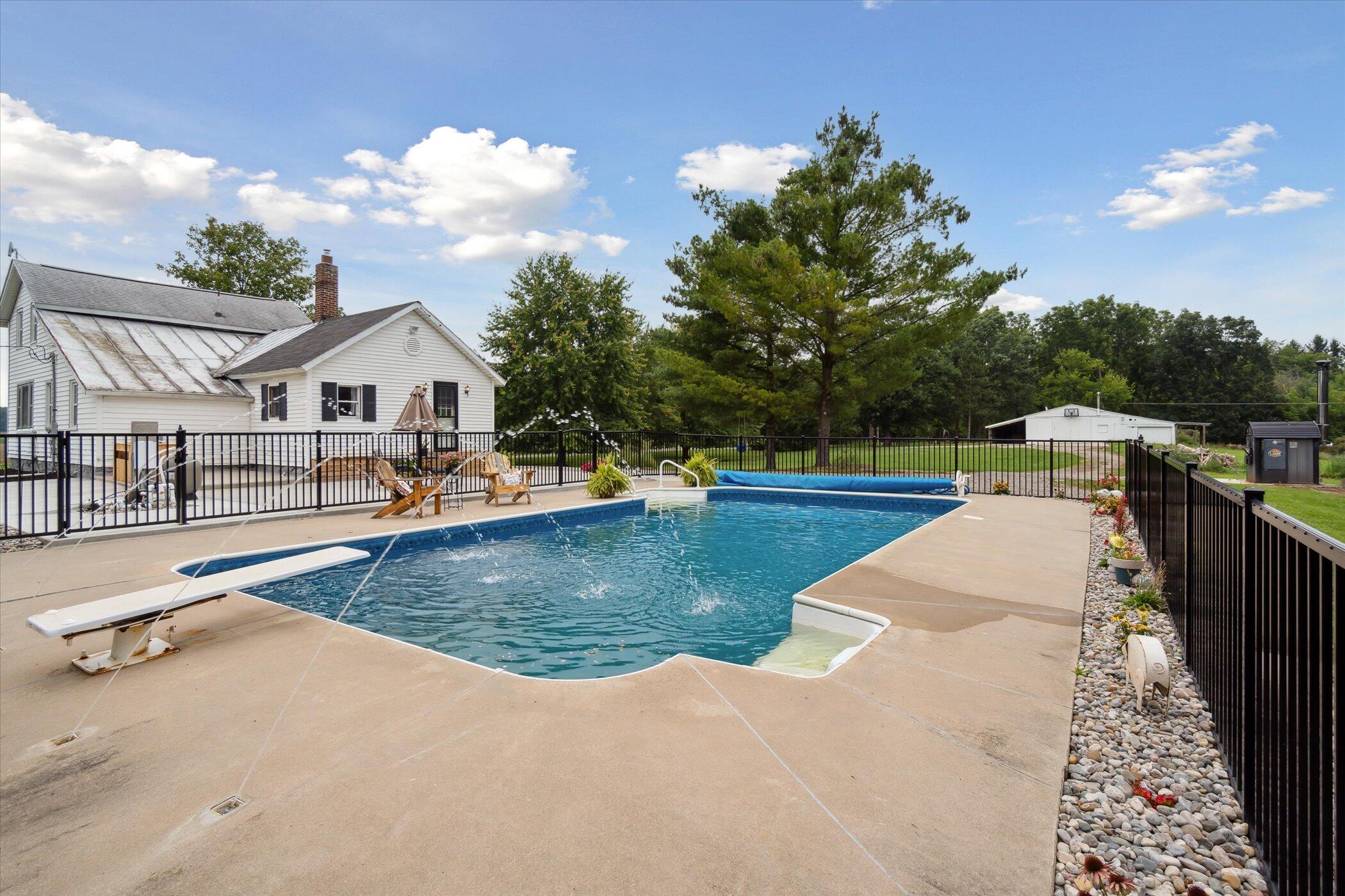 696 Burkley Road Mason, MI 48854 - Photo 58 of 76 56-696-Burkley-Rd-Mason-MI-48854-WindowS