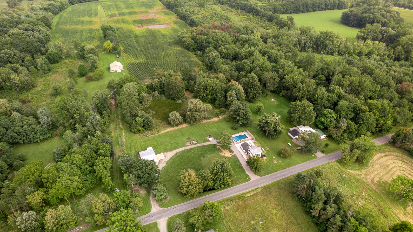 696 Burkley Road Mason, MI 48854 - Photo 75 of 76 696 Burkley Mason MI (Aerial Photos)-16