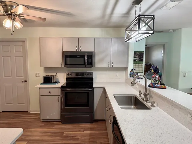 a close view of sink and tap