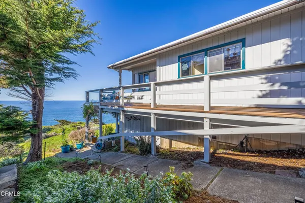 $1,849,000 | 1440 Navarro Bluff Road, Albion, CA 95410