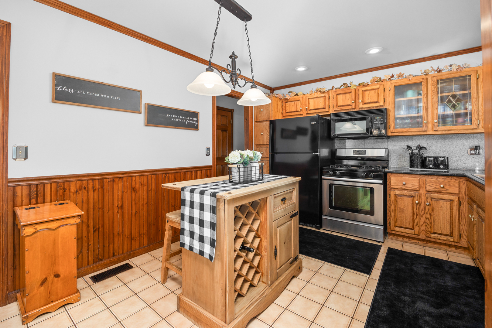 641 Alida Drive Cary, IL 60013 - Photo 9 of 29