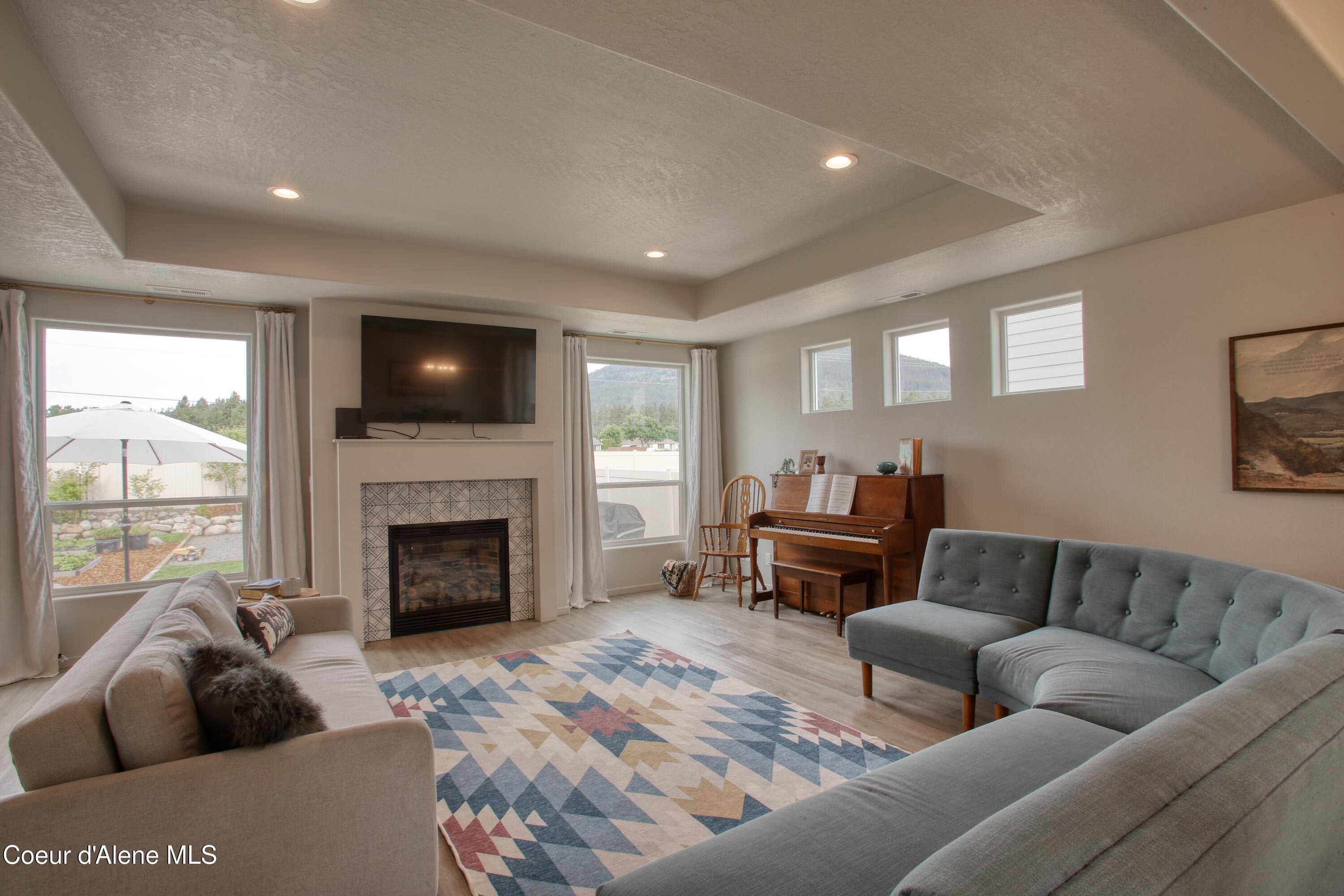 6489 West Astoria Loop Rathdrum, ID 83858 - Photo 12 of 43 fam