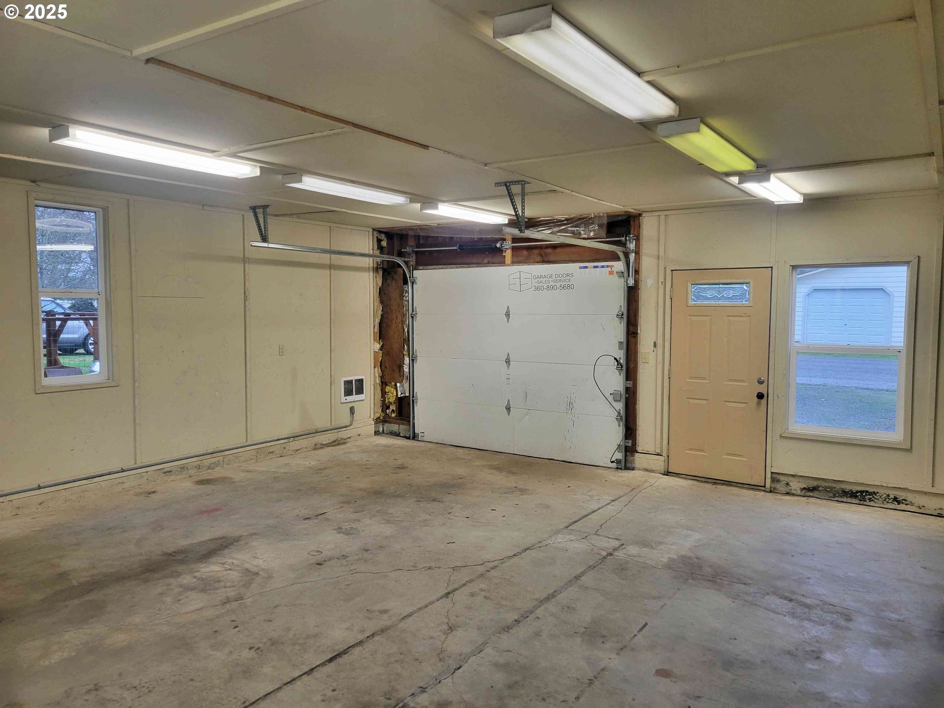 300 Maple Street Toledo, WA 98591 - Photo 18 of 19 Garage