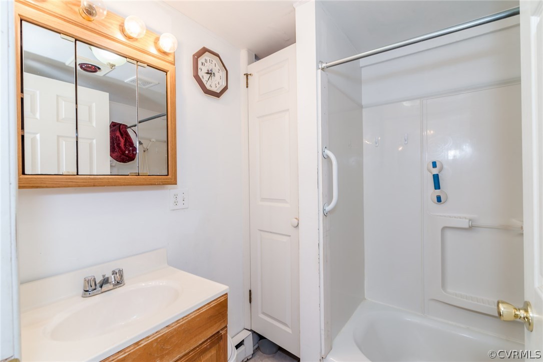 146 Benson Road Weems, VA 22576 - Photo 4 of 24