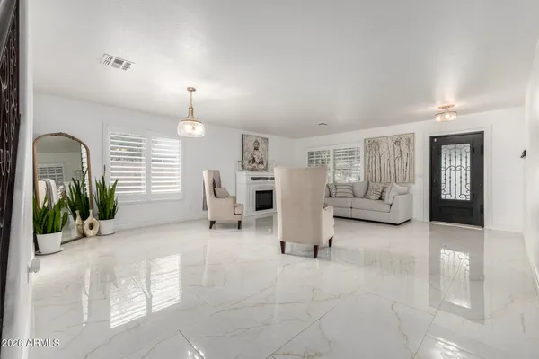 $700,000 | 5702 West Windrose Drive, Glendale, AZ 85304