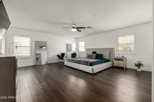 $700,000 | 5702 West Windrose Drive, Glendale, AZ 85304