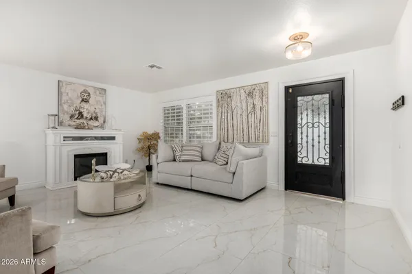 $700,000 | 5702 West Windrose Drive, Glendale, AZ 85304