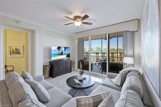 $14,000 | 400 Flagship Drive, Unit 504, Naples, FL 34108