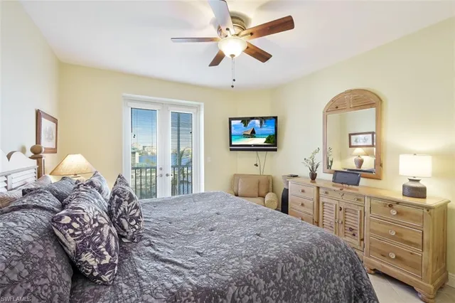 $14,000 | 400 Flagship Drive, Unit 504, Naples, FL 34108