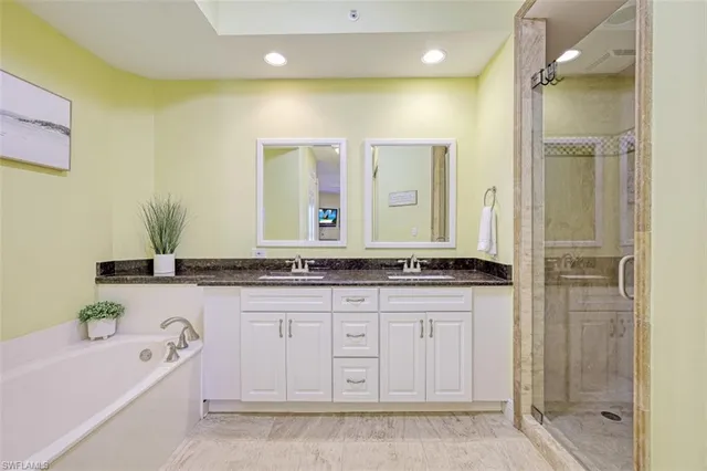 $14,000 | 400 Flagship Drive, Unit 504, Naples, FL 34108