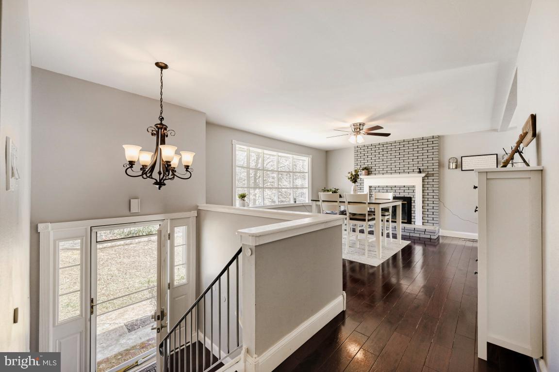 2110 Hallmark Drive Gambrills, MD 21054 - Photo 4 of 31