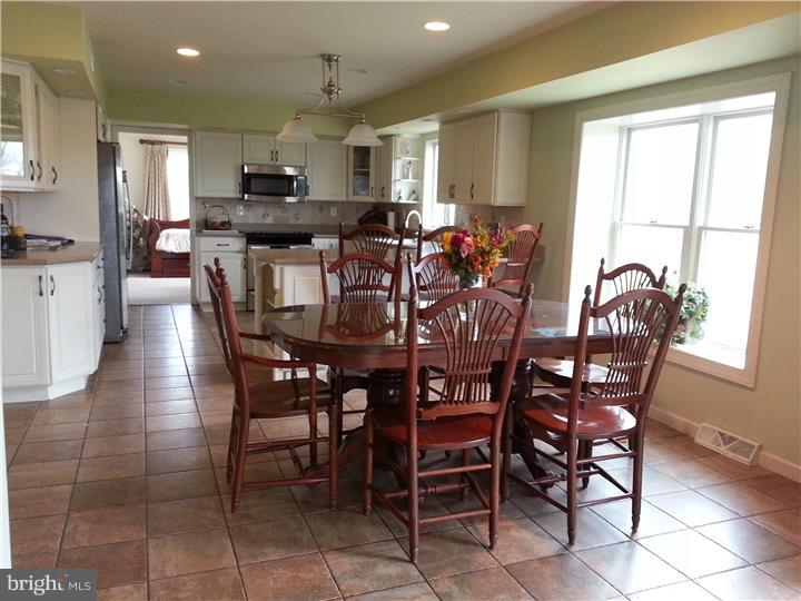 4241 New Hope Road Furlong, PA 18925 - Photo 3 of 15