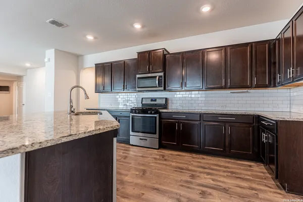 $2,350 | 29517 Spring Copper, Bulverde, TX 78163