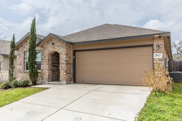 $2,350 | 29517 Spring Copper, Bulverde, TX 78163