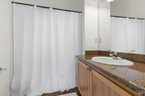 $399,000 | 905 Doubles Drive, Unit 208, Santa Rosa, CA 95407