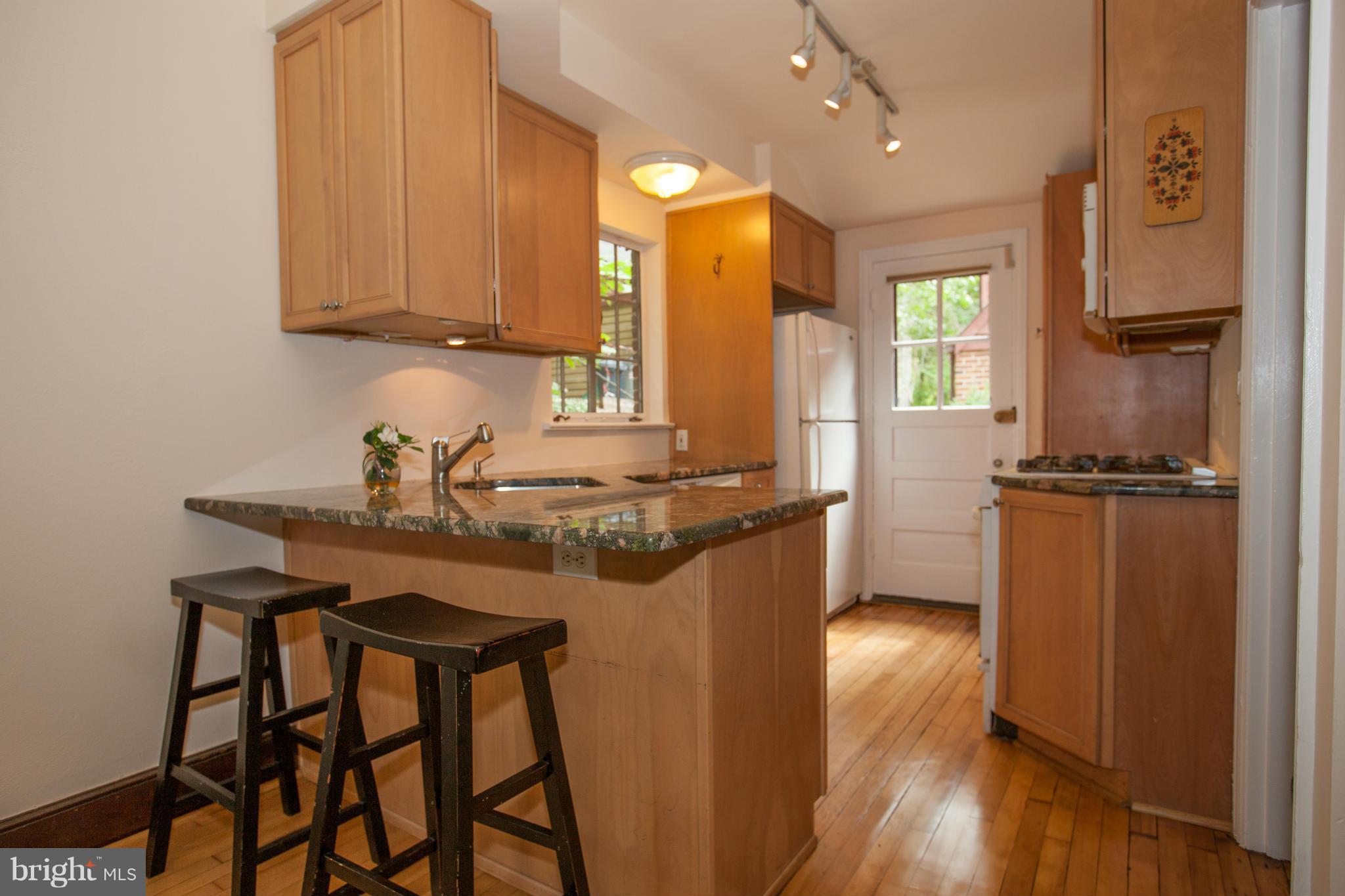 6 Parkside Road Silver Spring, MD 20910 - Photo 9 of 30 Kitchen