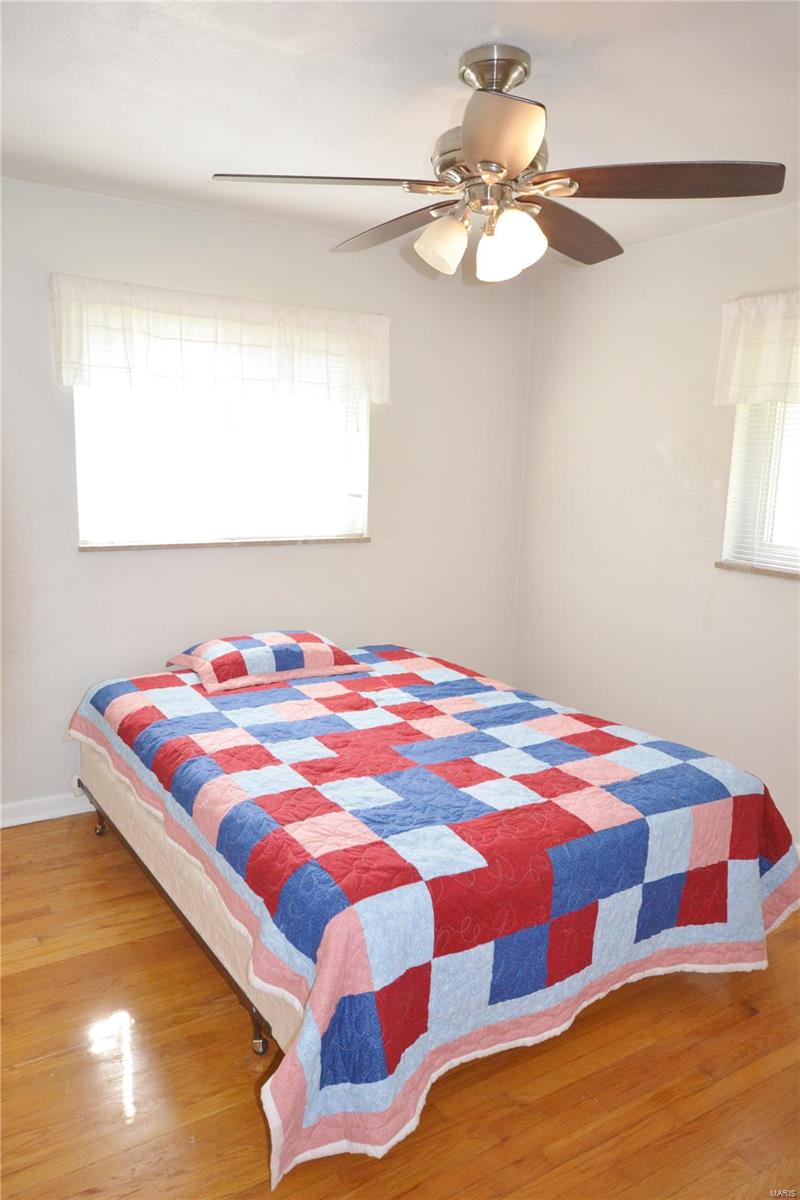 8979 Sappington Road St. Louis, MO 63126 - Photo 11 of 16 Gallery Image 11
