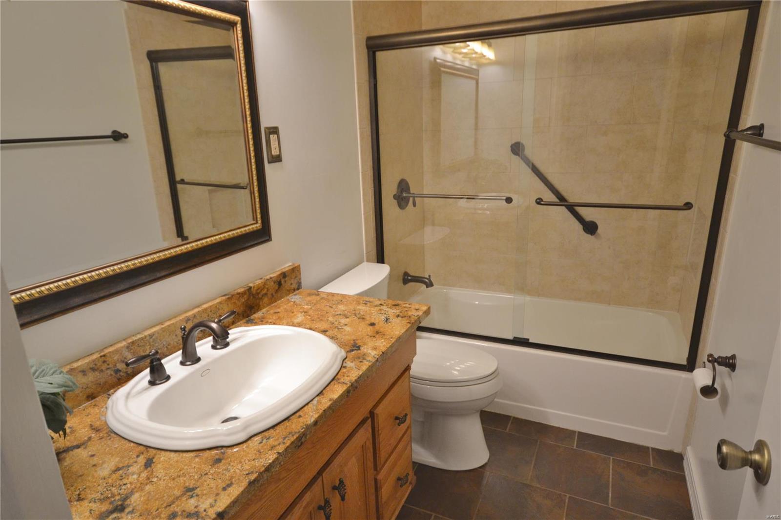 8979 Sappington Road St. Louis, MO 63126 - Photo 12 of 16 Gallery Image 12