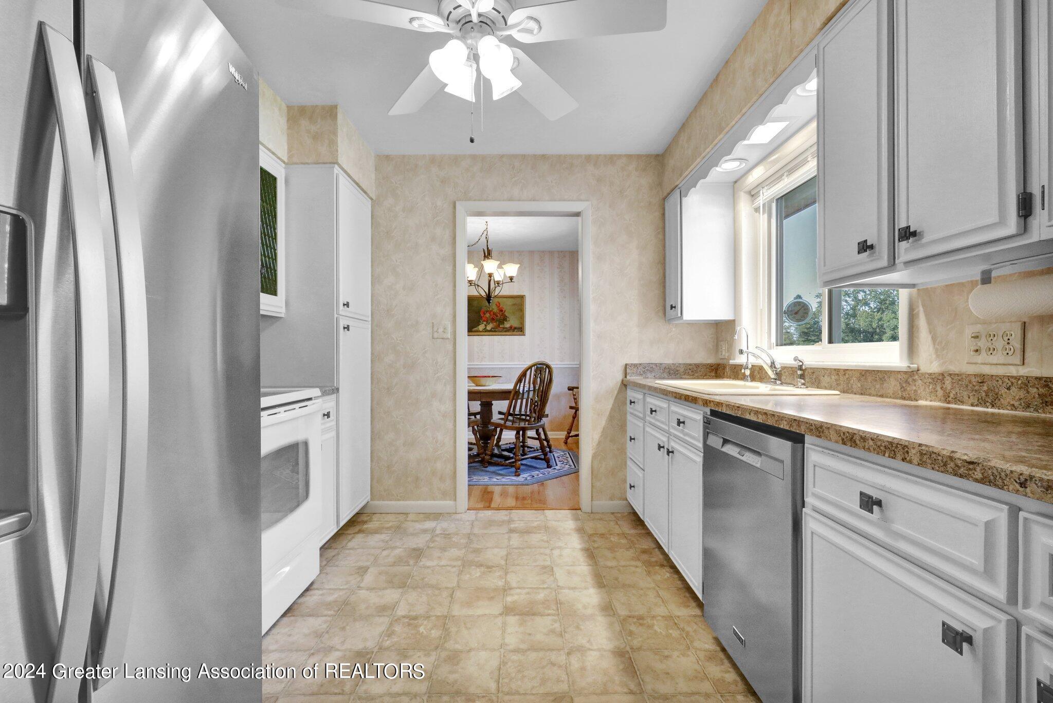 3396 Roosevelt Road Jackson, MI 49203 - Photo 17 of 36 17-web-or-mls-Open Ended Media-17