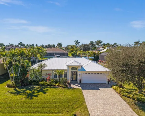 $625,000 | 2926 Southwest 38th Terrace, Cape Coral, FL 33914