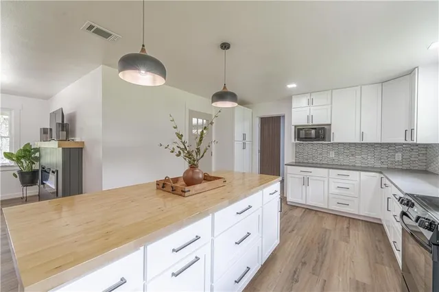 $275,000 | 97 Libuse Cutoff Road, Pineville, LA 71360