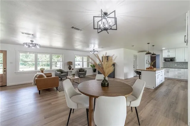 $275,000 | 97 Libuse Cutoff Road, Pineville, LA 71360