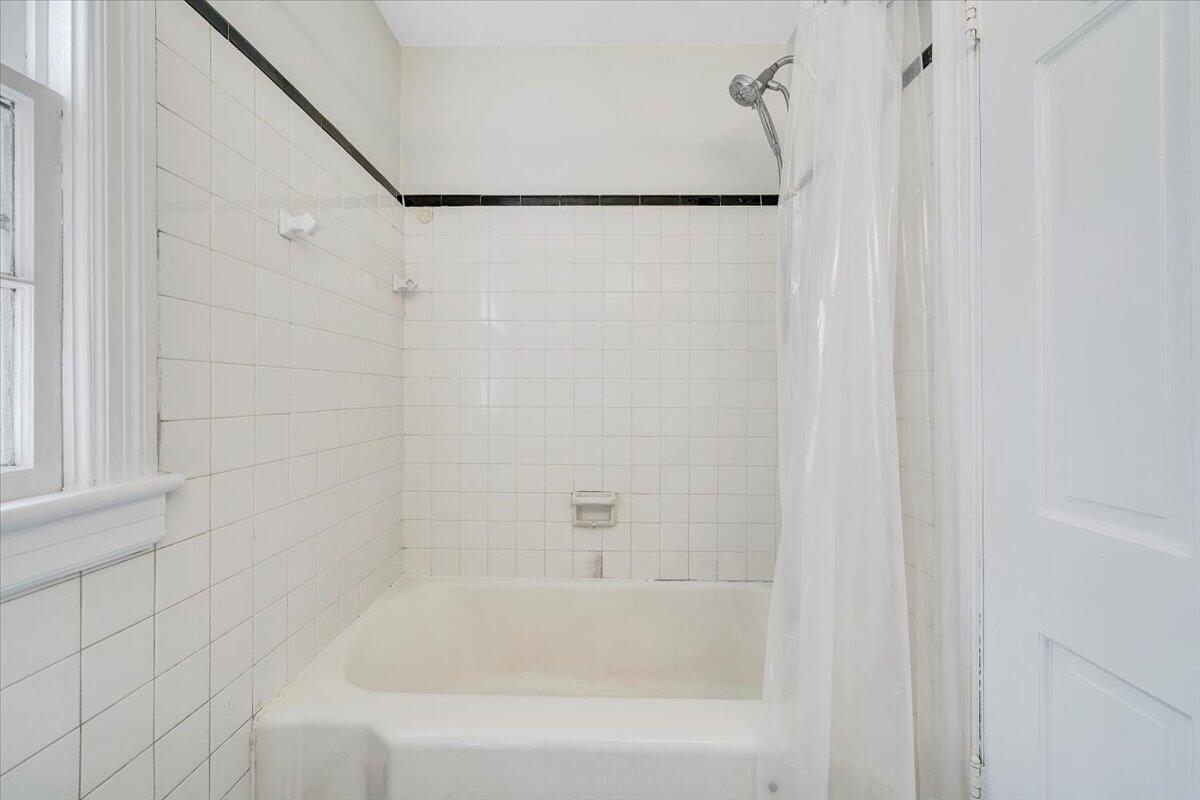 2522 Livingston Road Southwest Roanoke, VA 24015 - Photo 15 of 28 17-MIB06618