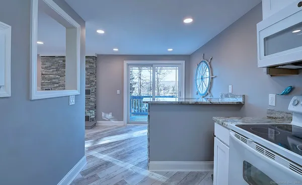 $2,900 | 20 Seminole Trail, East Hampton, CT 06424