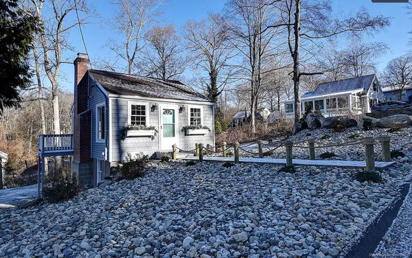 $2,900 | 20 Seminole Trail, East Hampton, CT 06424