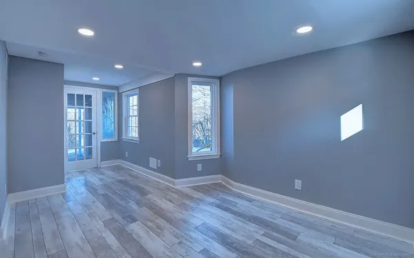 $2,900 | 20 Seminole Trail, East Hampton, CT 06424