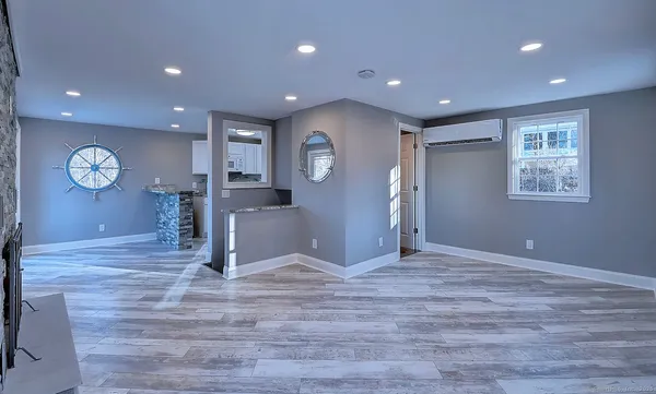 $2,900 | 20 Seminole Trail, East Hampton, CT 06424