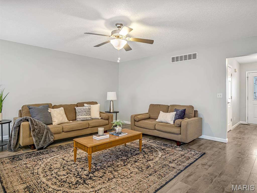 134 Colonial Drive Hamel, IL 62046 - Photo 12 of 29