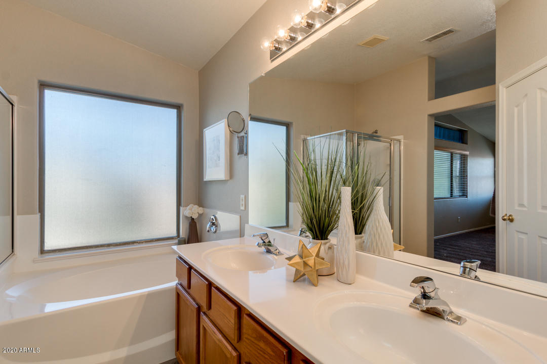 4029 East Ironhorse Road Gilbert, AZ 85297 - Photo 21 of 45 24-Ironhorse