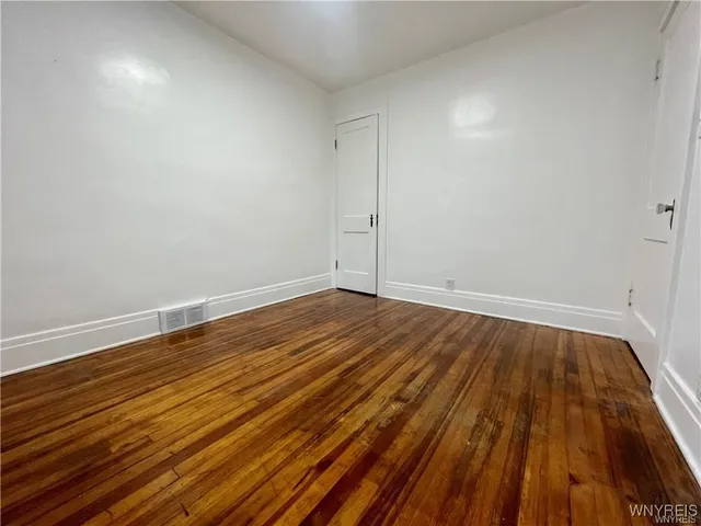 $1,100 | 434 23rd Street, Niagara Falls, NY 14303